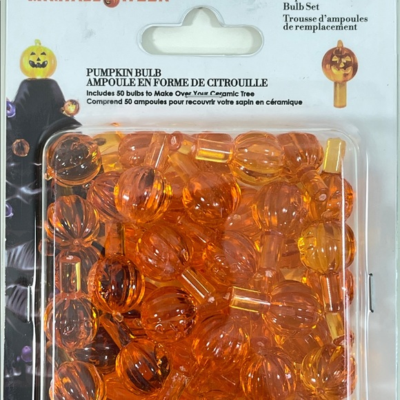 Mr. Halloween Ceramic Tree Replacement Bulbs ~ Pumpkins ~ 2 Packs ~ 50 Count Ea - Picture 2 of 5